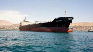 Gobierno venezolano denuncia incautación de buque petrolero por EEUU