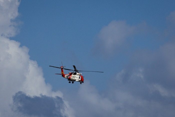 Guardia Costera de EEUU rastrea un petrolero fugitivo vinculado a Irán y Venezuela