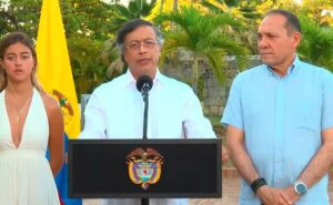 Gustavo Petro anunció aumento de salario en medio de una inflación sin precedentes en Colombia