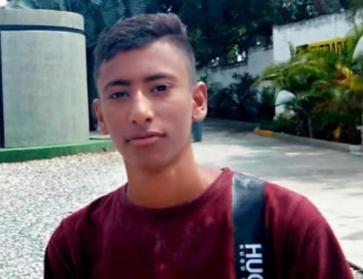 Hermana del adolescente condenado por "parecer un guarimbero" enfatizó que "no es un delincuente"