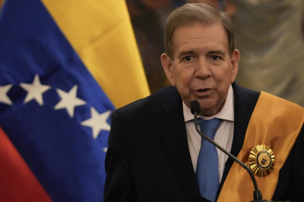 "Hoy, en demasiados hogares, la Navidad se vive con mesas vacías": Edmundo González pide por la libertad de los presos políticos - AlbertoNews