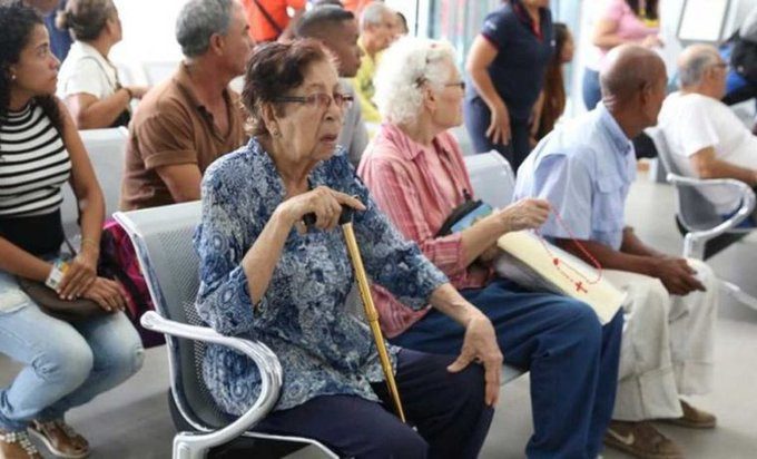 Inicia pago del Ingreso Contra la Guerra Económica a pensionados – Diario El Luchador