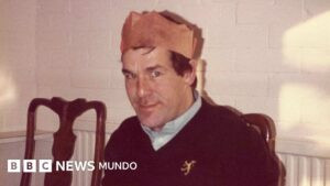 Invitamos a un hombre a casa para Navidad y se quedó con nosotros 45 años
