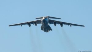 Japón expresa «grave preocupación» por vuelos Rusia-China – DW – 10/12/2025