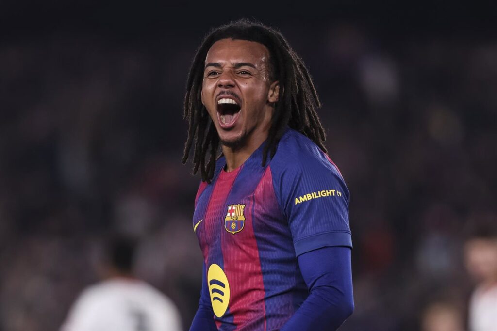 Koundé acerca al Barça al 'Top 8'