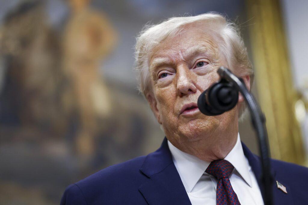 La Casa Blanca rechaza la petición de varios obispos católicos de pausar las operaciones de inmigración durante Navidad - AlbertoNews