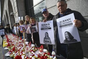 Presos políticos protesta mesa de los que esperan