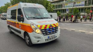 La Policía abate a un hombre armado en Córcega | elperiodico.com