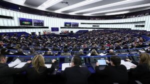 La Unión Europea acuerda salvaguardias para proteger a los agricultores por el acuerdo UE-Mercosur | elperiodico.com
