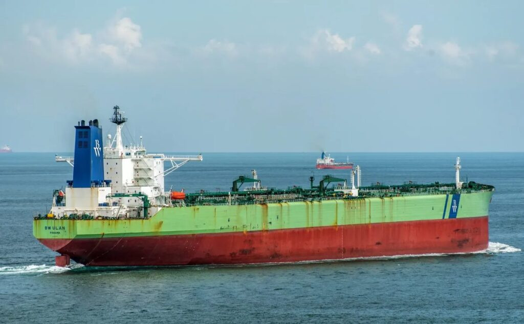 La carga de petróleo en Venezuela disminuye mientras más tanqueros dan vuelta en "U"