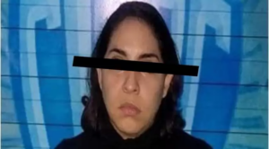 La detienen por tirarle agua hirviendo a su expareja