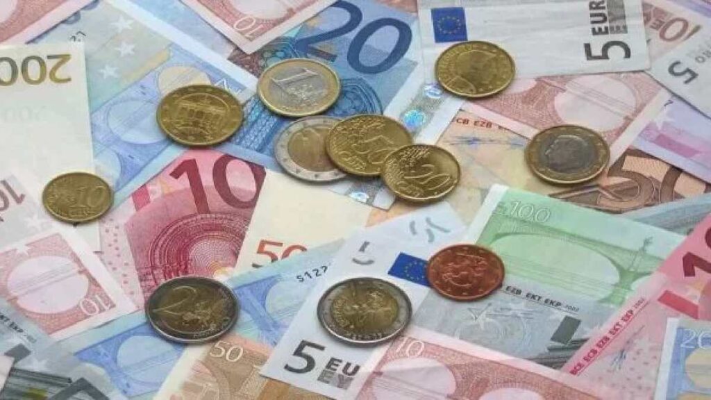 La economía europea avanza lento por dificultades en Alemania y Francia