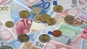 La economía europea avanza lento por dificultades en Alemania y Francia