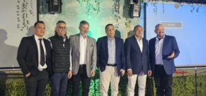 La nueva apuesta médica que quiere conectar a la diáspora con sus familias en Venezuela