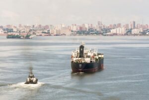 Las exportaciones petroleras de Venezuela superan los 900.000 bpd pese a la presión de EEUU