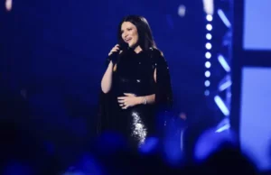 Laura Pausini añadió nuevas fechas a su gira «Yo Canto»