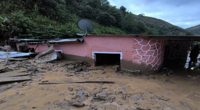 Lluvias dejan seis viviendas afectadas en Mérida