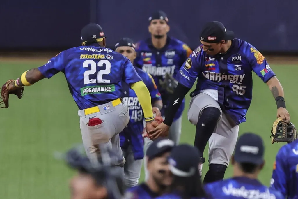 Los Tigres se recuperan con una importante victoria contra los Bravos - AlbertoNews