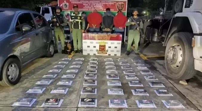 Los capturan con panelas de cocaína ocultas en sacos de cebolla