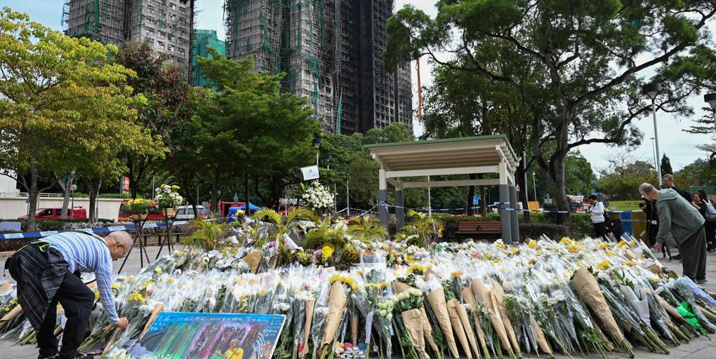 Los detenidos por el incendio en los rascacielos de Hong Kong se elevan a 13