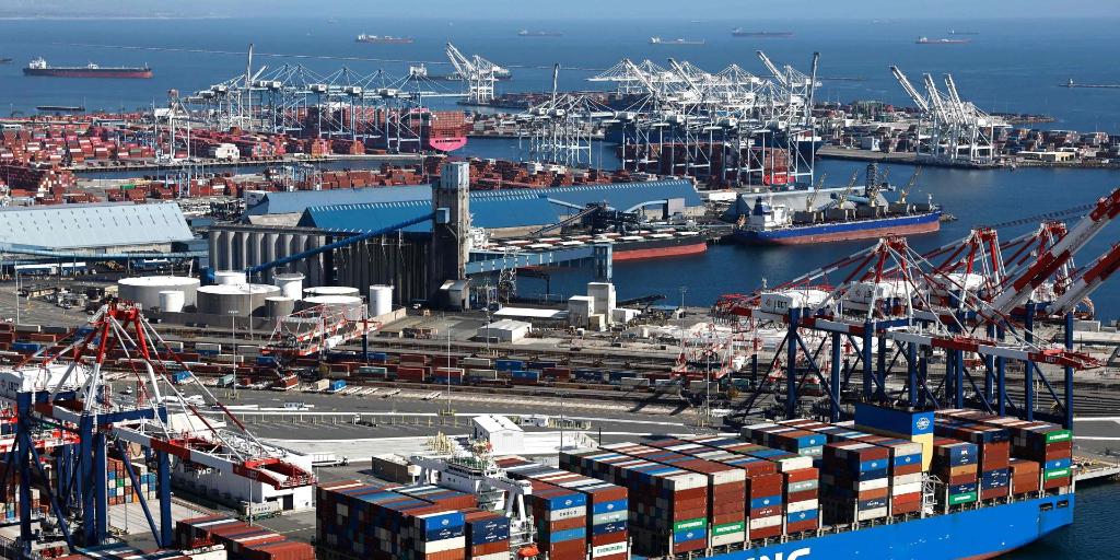 Los puertos griegos, nuevo campo de batalla entre EE.UU. y China
