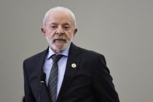 Lula insiste en una mediación de Brasil entre EE.UU. y Venezuela para evitar «una guerra» – AlbertoNews