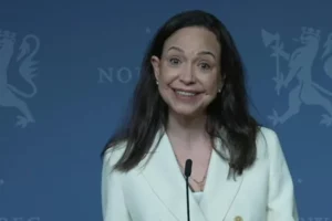 MCM dice que tuvo ayuda de EE.UU. para salir de Venezuela