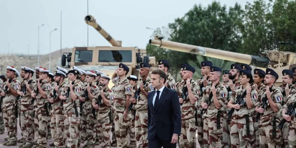 Macron anuncia la construcción de un portaviones de propulsión nuclear por la amenaza rusa