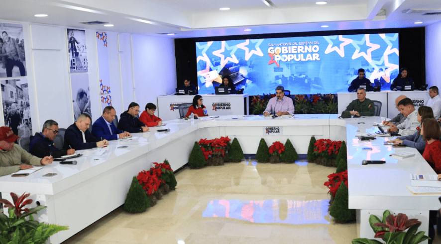 Maduro define siete líneas estratégicas  para consolidar el Poder Comunal