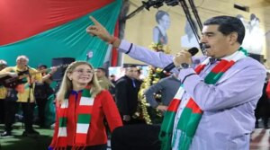 Maduro encabeza cena navideña por la paz en San Agustín