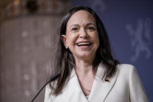María Corina Machado está convencida de regresar «lo antes posible» a Venezuela pese a los riesgos (VIDEO)