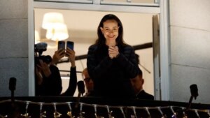 María Corina Machado prometió regresar su Nobel a Venezuela pese a la prohibición de viajar y la persecución política
