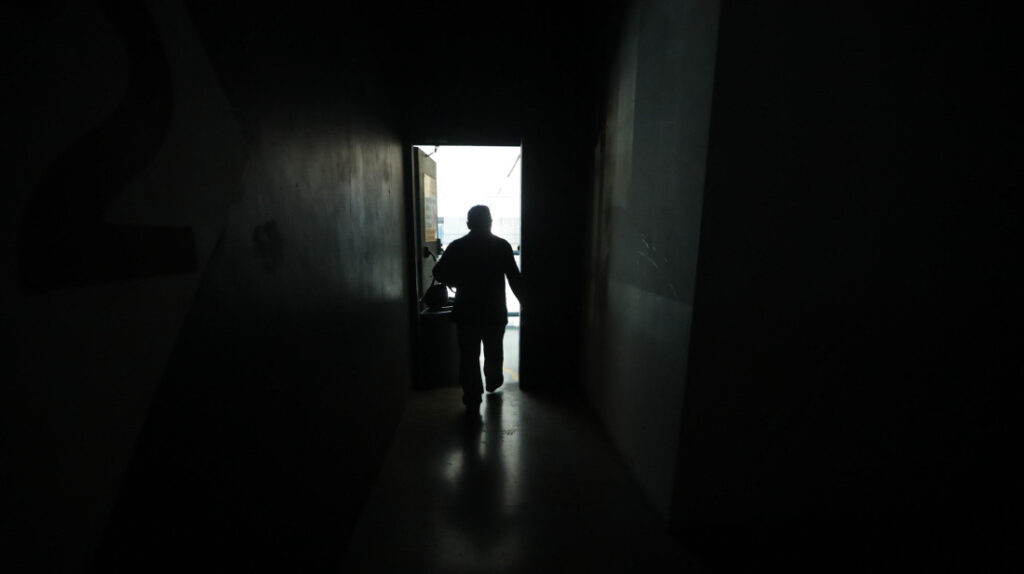 Más de 78 horas sin luz en menos de una semana: vecinos de Potrerito en Los Salias denuncian colapso eléctrico - AlbertoNews