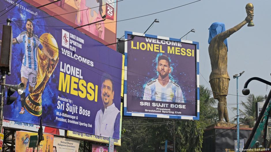 Messi inaugurará estatua de 21 metros de sí mismo en India – DW – 12/12/2025