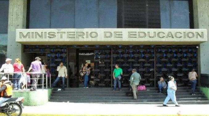 Ministerio de Educación inicia depósitos a personal