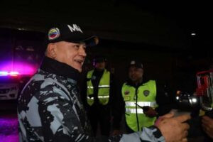 Ministro Cabello supervisó puntos de control en Caracas