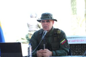 Ministro Padrino resalta Día del Profesor Universitario