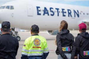 Ministro informa reanudación de vuelos de repatriación de migrantes desde EEUU