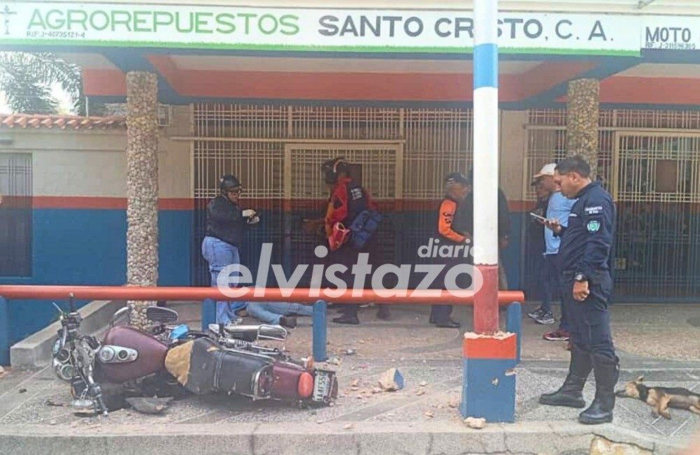 Motorizado de 37 años de edad murió tras colisionar con un perro en la Av. Libertador de Pariaguán