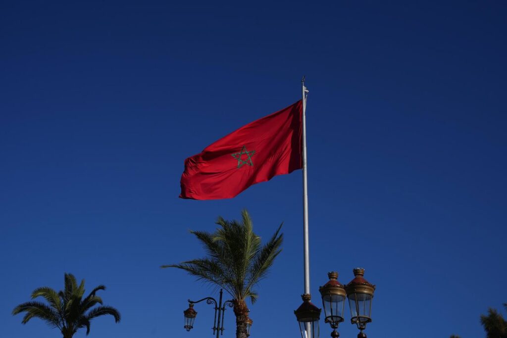 Mueren cerca de 20 personas tras derrumbarse dos inmuebles contiguos en Fez, Marruecos