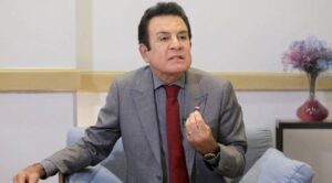 Nasralla insiste que su partido va ganando en Honduras