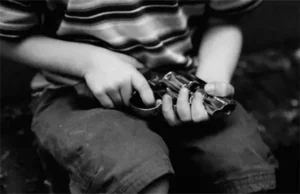 Niño de 6 años resultó herido mientras manipulaba un arma