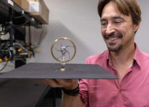 Obtienen energía mecánica en el suelo gracias al frío del cielo nocturno
