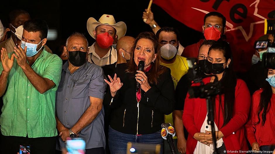 Oficialistas protestan en Honduras convocados por presidenta – DW – 18/12/2025