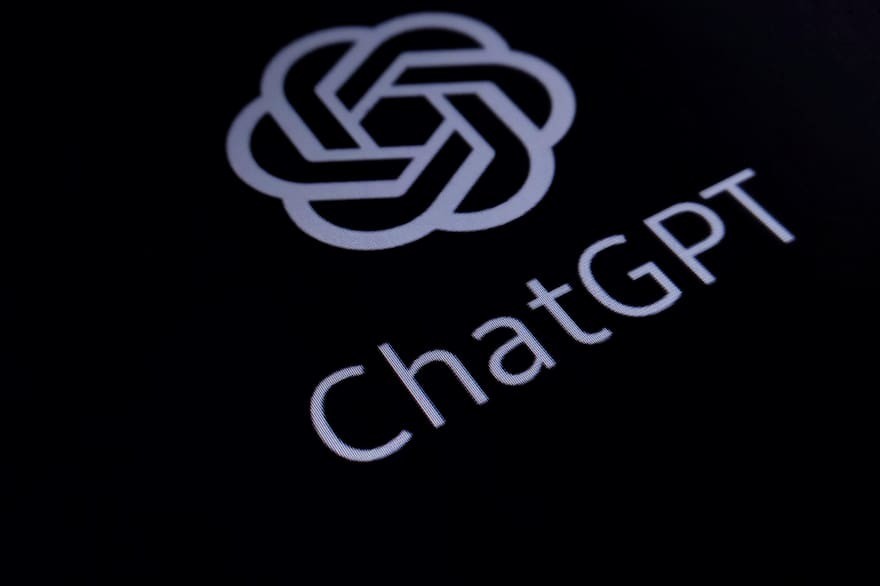 OpenAI presentó GPT-5.2, con mejoras de precisión y fiabilidad en el uso profesional de la IA