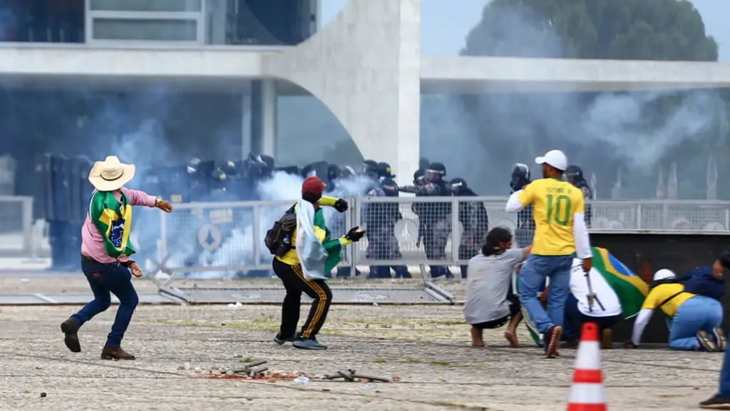 Ordenaron la extradición a Brasil de cinco condenados por el intento de golpe de Estado de 2023