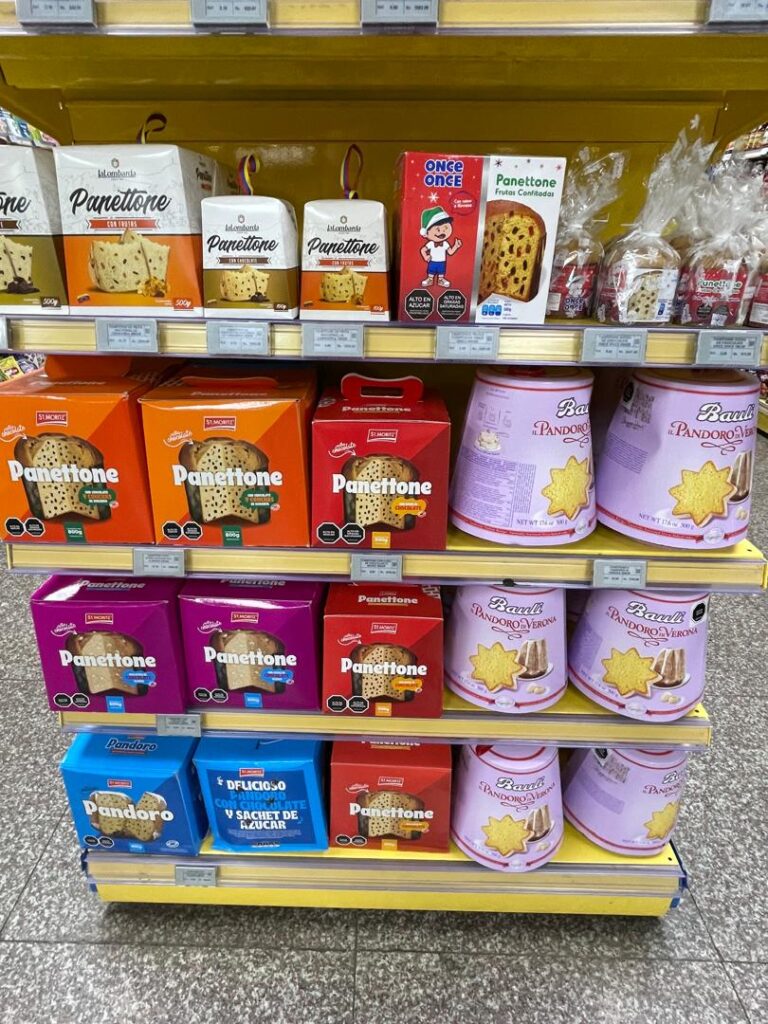 Panetones desde $3,29 en Bahía Supermarket