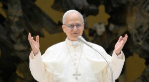 Papa León XIV pide regular la IA