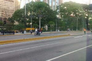 Paro técnico de transporte deja a Caracas en problemas en plena víspera navideña