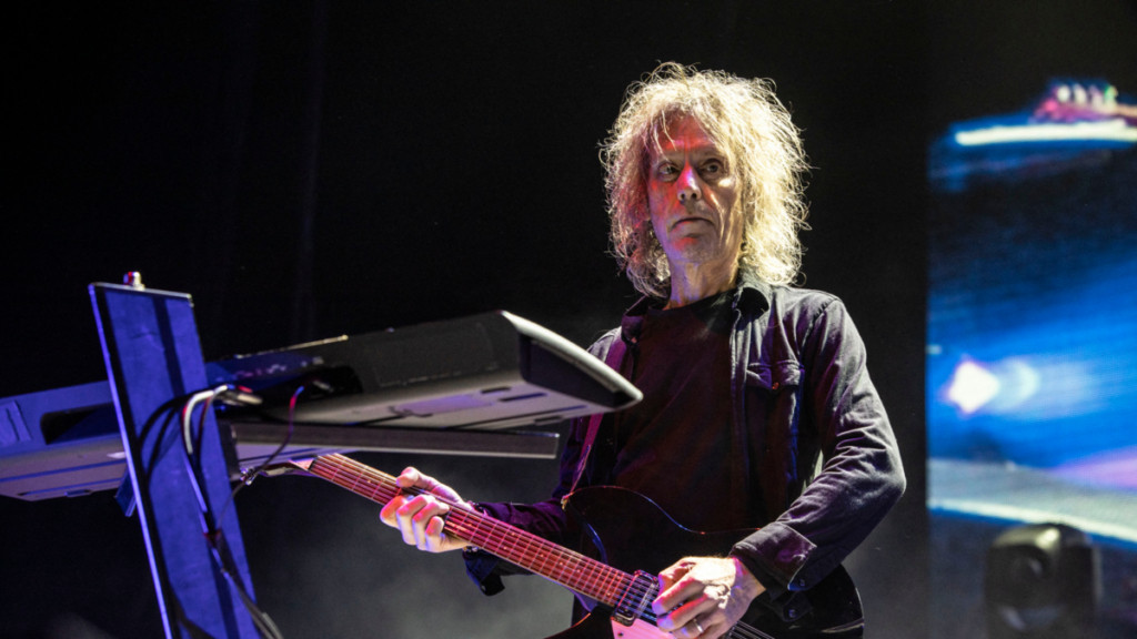 Perry Bamonte, reconocido guitarrista y miembro de The Cure, murió a sus 65 años en el Reino Unido